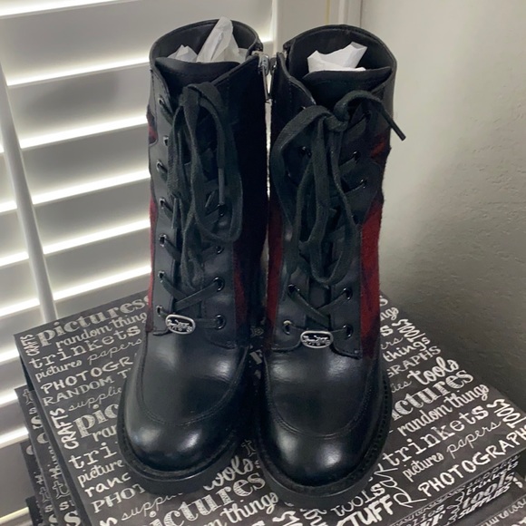 Coach Hedy Bootie size 6 - Picture 2 of 9